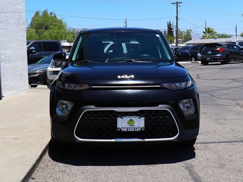 Used 2022 Kia Soul LX w/ Technology Package FWD image 16