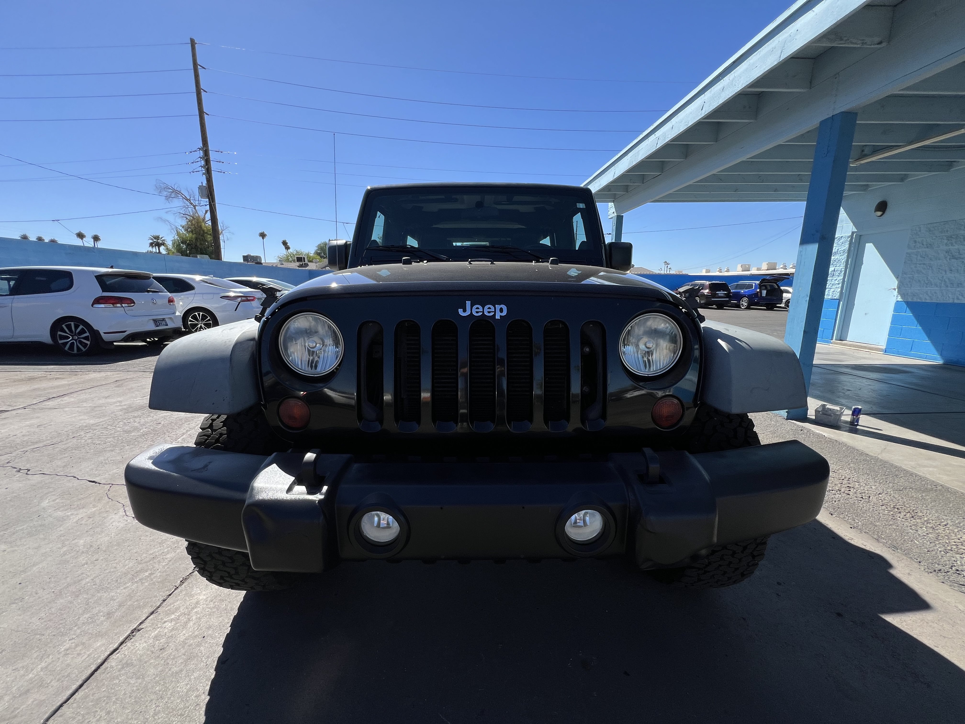 Used 2012 Jeep Wrangler Unlimited Rubicon w/ Connectivity Group AWD/4WD image 8