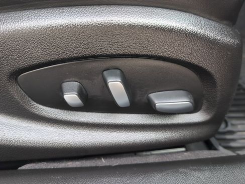 Used 2018 Cadillac XTS Luxury w/ Driver Awareness Package image 23