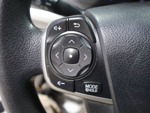 Used 2014 Toyota Camry LE FWD image 30