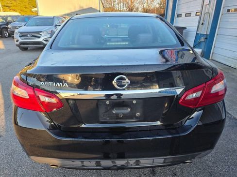 Used 2018 Nissan Altima 2.5 S w/ S Convenience Package image 6