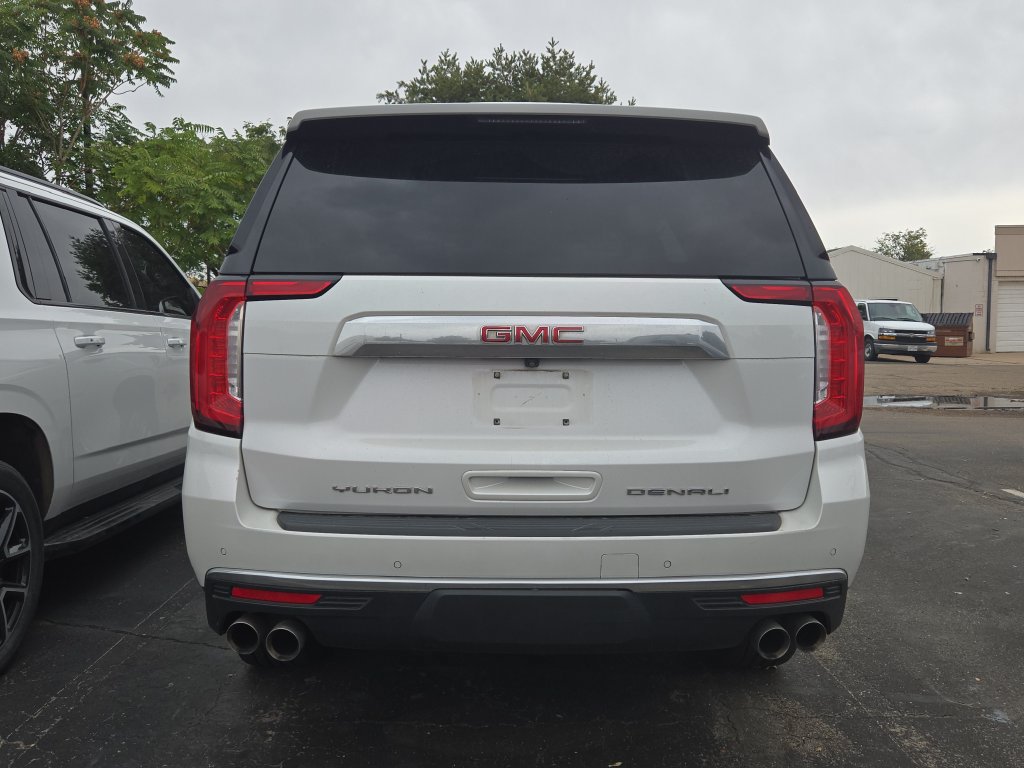 Used 2021 GMC Yukon Denali AWD/4WD image 10