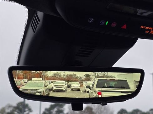 New 2026 Chevrolet Traverse LT w/ Driver Confidence Package image 32