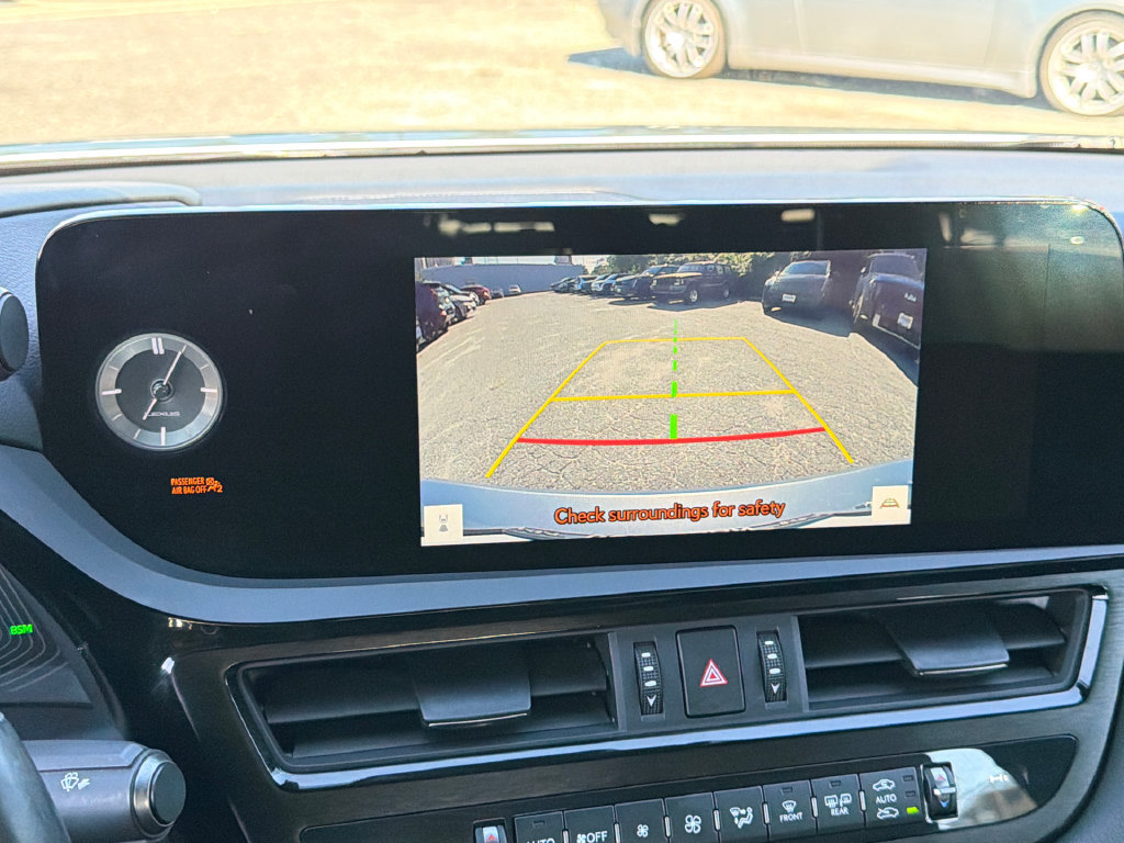 Used 2023 Lexus ES 250 w/ Premium Package AWD/4WD image 35