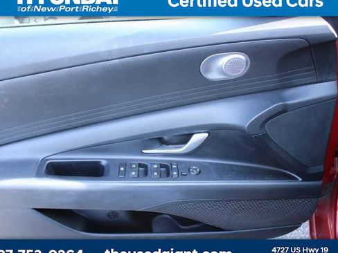 Certified 2023 Hyundai Elantra SEL image 9