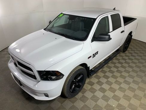 Used 2019 RAM 1500 Express w/ Wheel & Sound Group AWD/4WD image 10