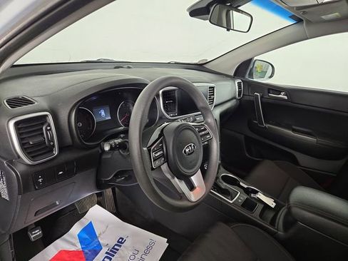 Certified 2022 Kia Sportage LX image 16