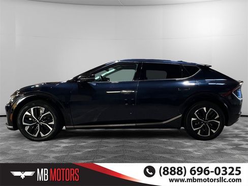 Used 2022 Kia EV6 Wind w/ Wind Technology Package image 9