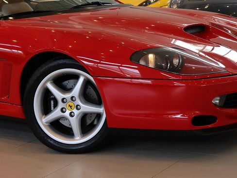 Used 1998 Ferrari 550 Maranello image 12