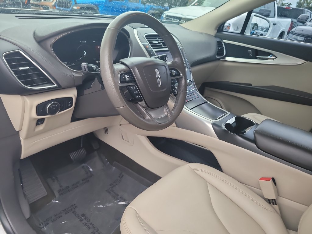 Used 2020 Lincoln Nautilus FWD image 16