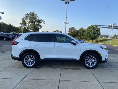 Used 2024 Honda CR-V EX-L image 13