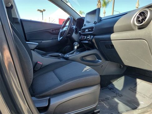 Used 2022 Hyundai Kona SEL image 22