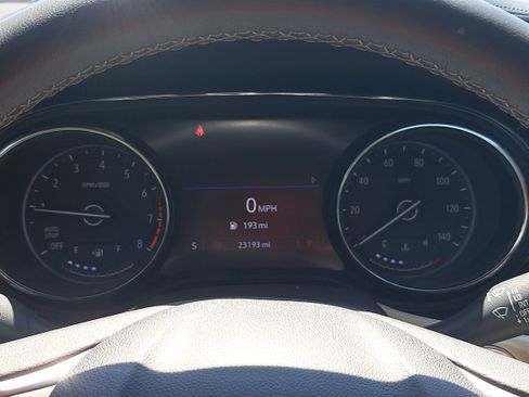 Used 2020 Buick Encore GX Essence w/ Sport Touring Package image 19