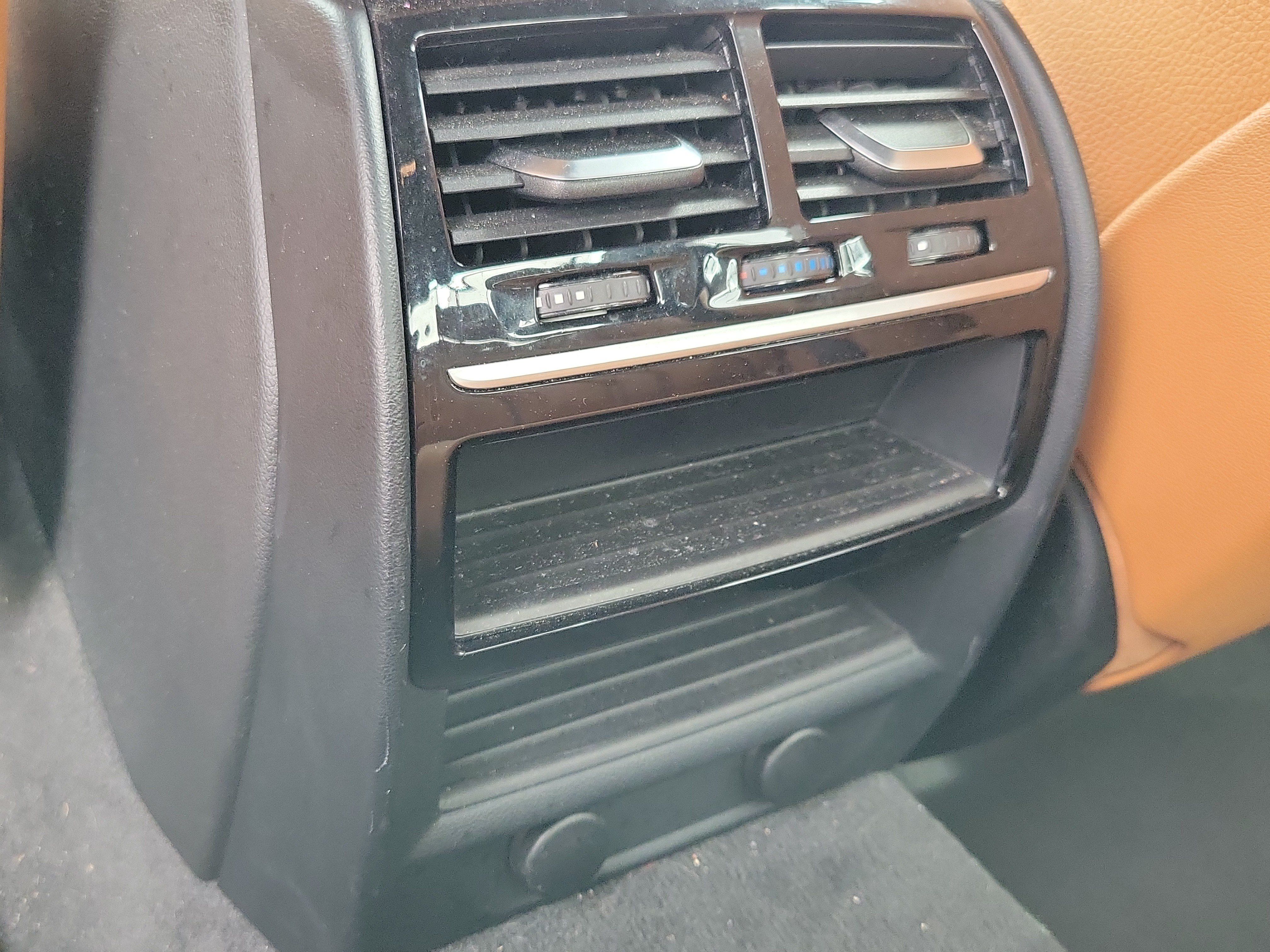 Used 2018 BMW 530e w/ Premium Package 2 RWD image 17