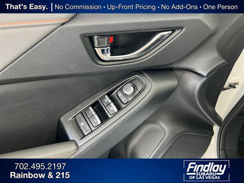 New 2025 Subaru Crosstrek 2.5i Limited w/ Crosstrek Mirror Package image 14