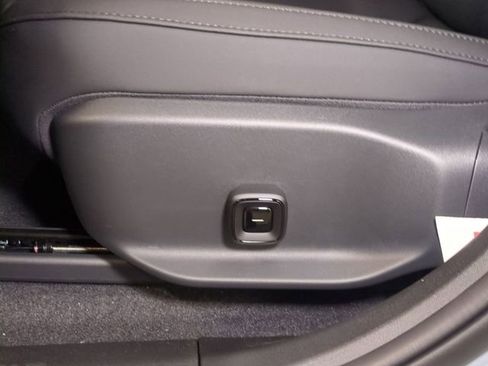 New 2026 Volvo EX30 Cross Country Ultra w/ Protection Package Premier image 13