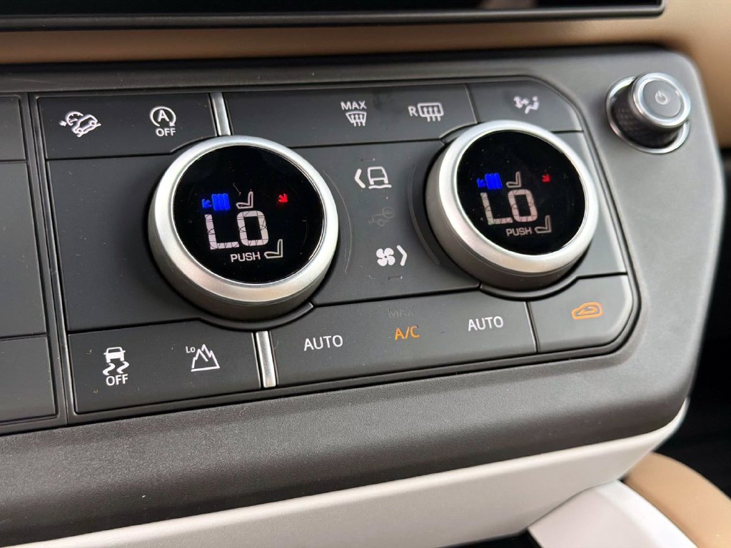 New 2026 Land Rover Defender 110 S AWD/4WD image 21