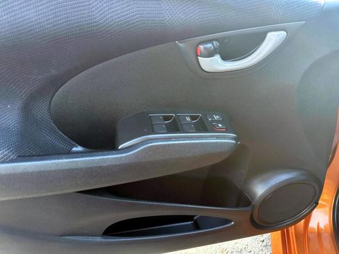 Used 2011 Honda Fit Sport image 14