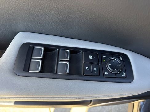 Used 2019 Lexus RX 350L 350L image 22