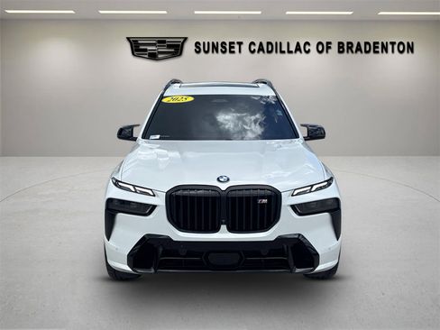 Used 2025 BMW X7 M60i AWD/4WD image 8