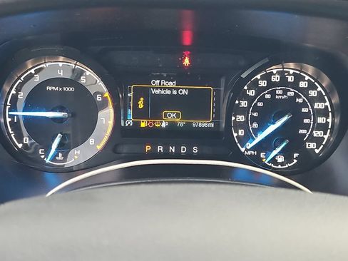 Used 2019 Ford Ranger XLT w/ Equipment Group 302A Luxury AWD/4WD image 3
