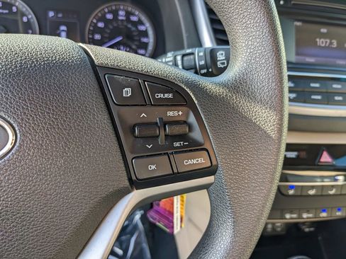 Used 2018 Hyundai Tucson SE image 27