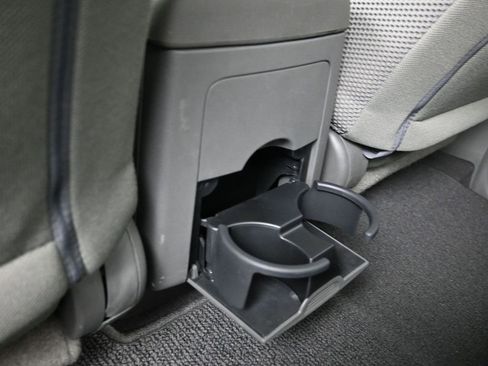 Used 2021 Nissan Frontier SV w/ Midnight Edition Floor Mats image 23