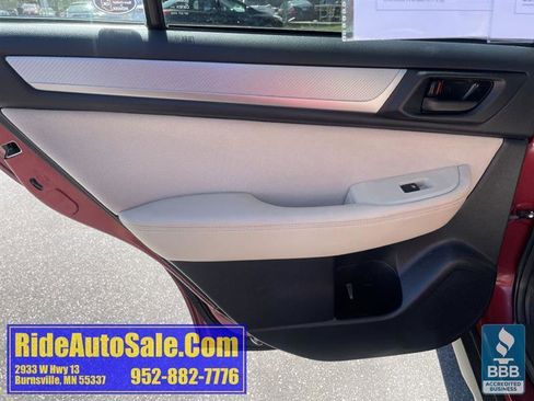 Used 2019 Subaru Outback 2.5i AWD/4WD image 11