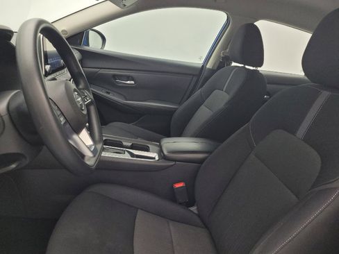 Used 2023 Nissan Sentra SV FWD image 17