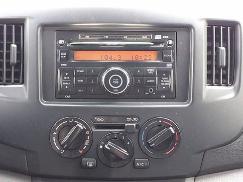 Used 2014 Nissan NV200 SV w/ Exterior Appearance Package FWD image 5