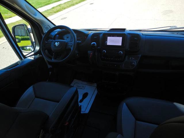 Used 2025 RAM ProMaster 2500 w/ Convenience Group FWD image 18