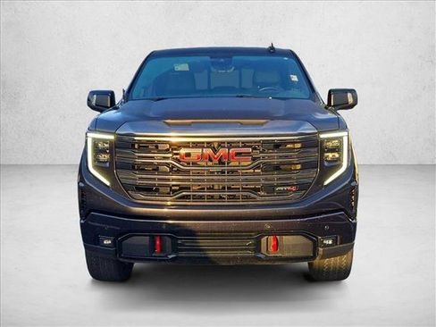 Used 2023 GMC Sierra 1500 AT4 w/ AT4 Premium Package AWD/4WD image 2