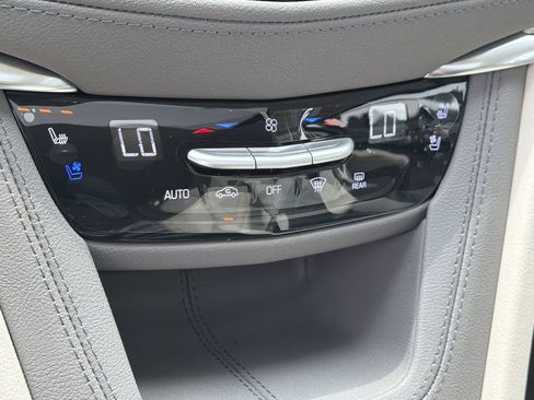 New 2026 Cadillac XT5 Premium Luxury w/ Driver Assist Package FWD image 24