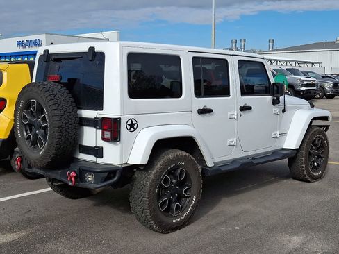 Used 2018 Jeep Wrangler Altitude image 3