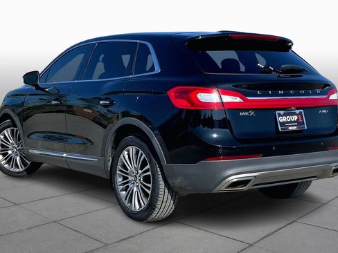 Used 2018 Lincoln MKX Reserve w/ Lincoln MKX Climate Package image 12