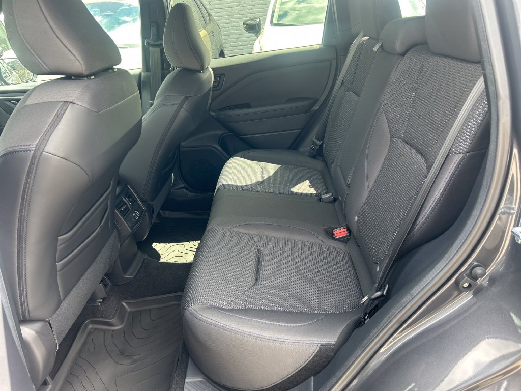 Certified 2026 Subaru Forester Premium AWD/4WD image 29