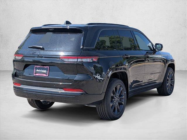 New 2026 Jeep Grand Cherokee Limited AWD/4WD image 2