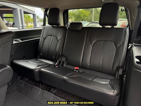 Used 2020 Ford Expedition Max Platinum RWD image 27
