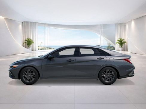 New 2026 Hyundai Elantra Blue image 3