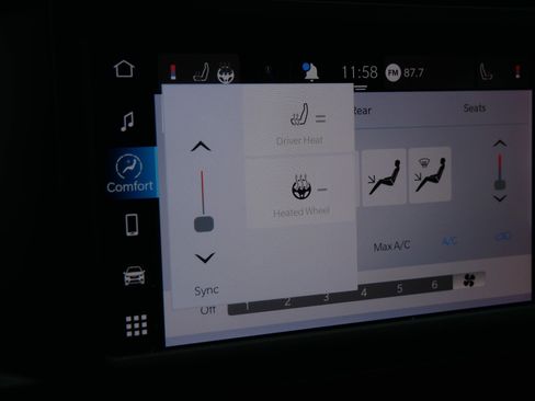 Certified 2023 Chrysler Voyager LX FWD image 32