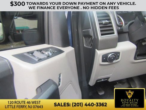 Used 2019 Ford F250 XL w/ STX Appearance Package image 22