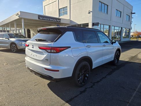 New 2025 Mitsubishi Outlander SEL Black Edition image 5