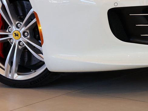 Certified 2018 Ferrari GTC4Lusso image 17