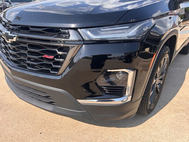 Used 2023 Chevrolet Traverse RS w/ LPO, Floor Liner Package FWD image 5