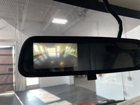 Used 2017 GMC Savana 3500 image 23