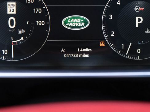 Used 2017 Land Rover Range Rover Sport SVR image 40