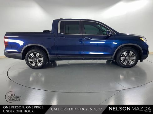 Used 2017 Honda Ridgeline RTL-T image 5
