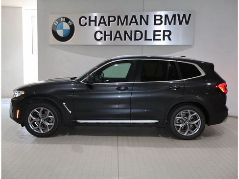 Certified 2024 BMW X3 xDrive30i w/ Premium Package AWD/4WD image 3