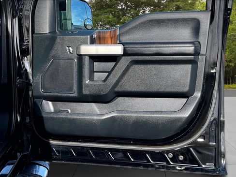 Used 2016 Ford F150 Lariat w/ Equipment Group 501A Mid image 32