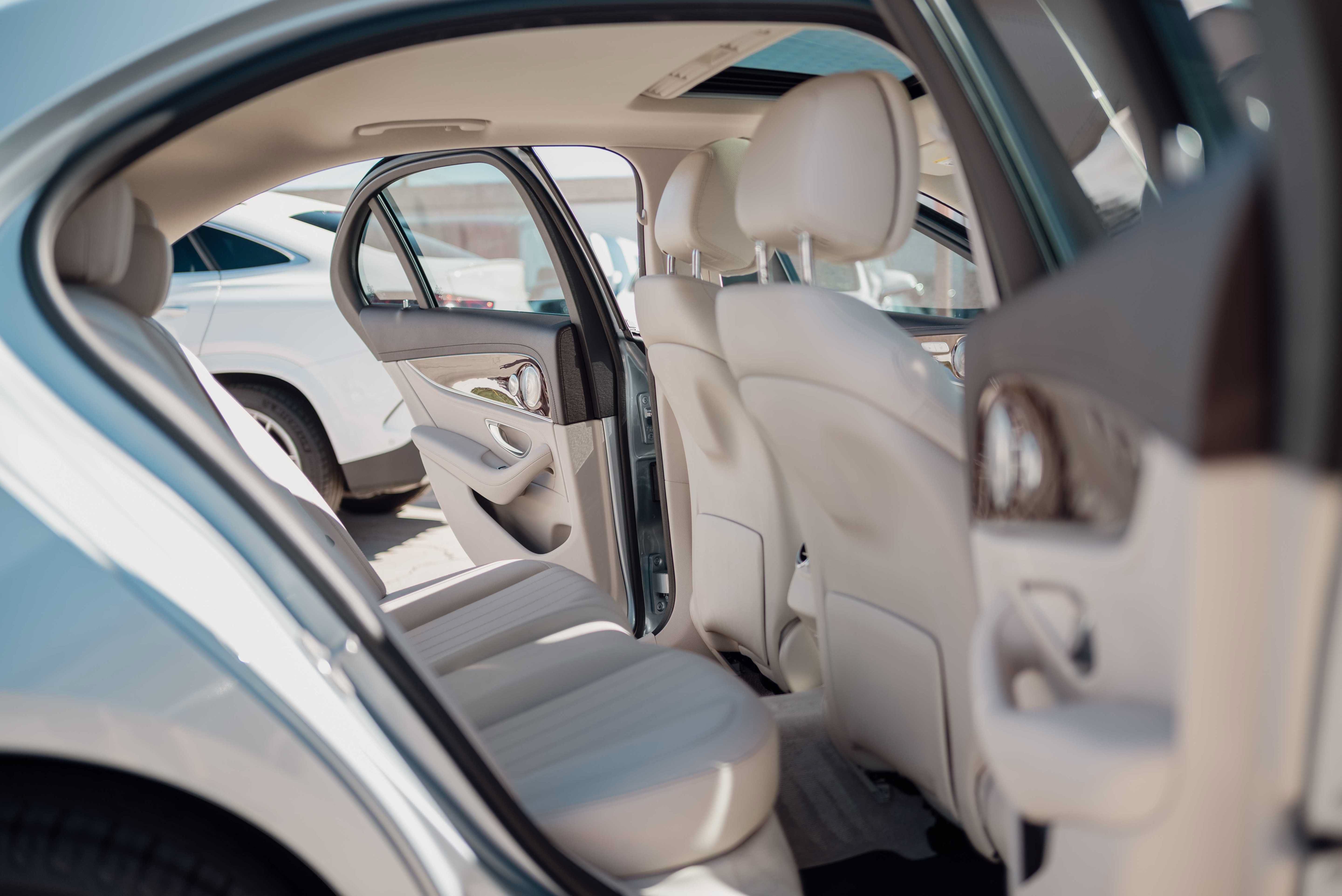 Used 2017 Mercedes-Benz E 300 image 13